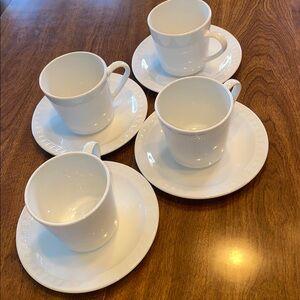 Set of 4 Tulip (white) by Centura Corning Cups and Saucers